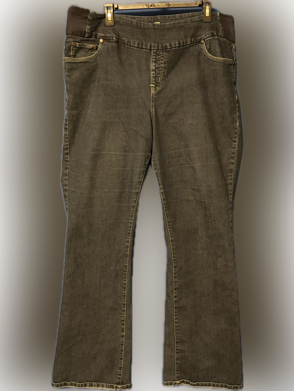 Women's Boot Cut Stretch Jeans